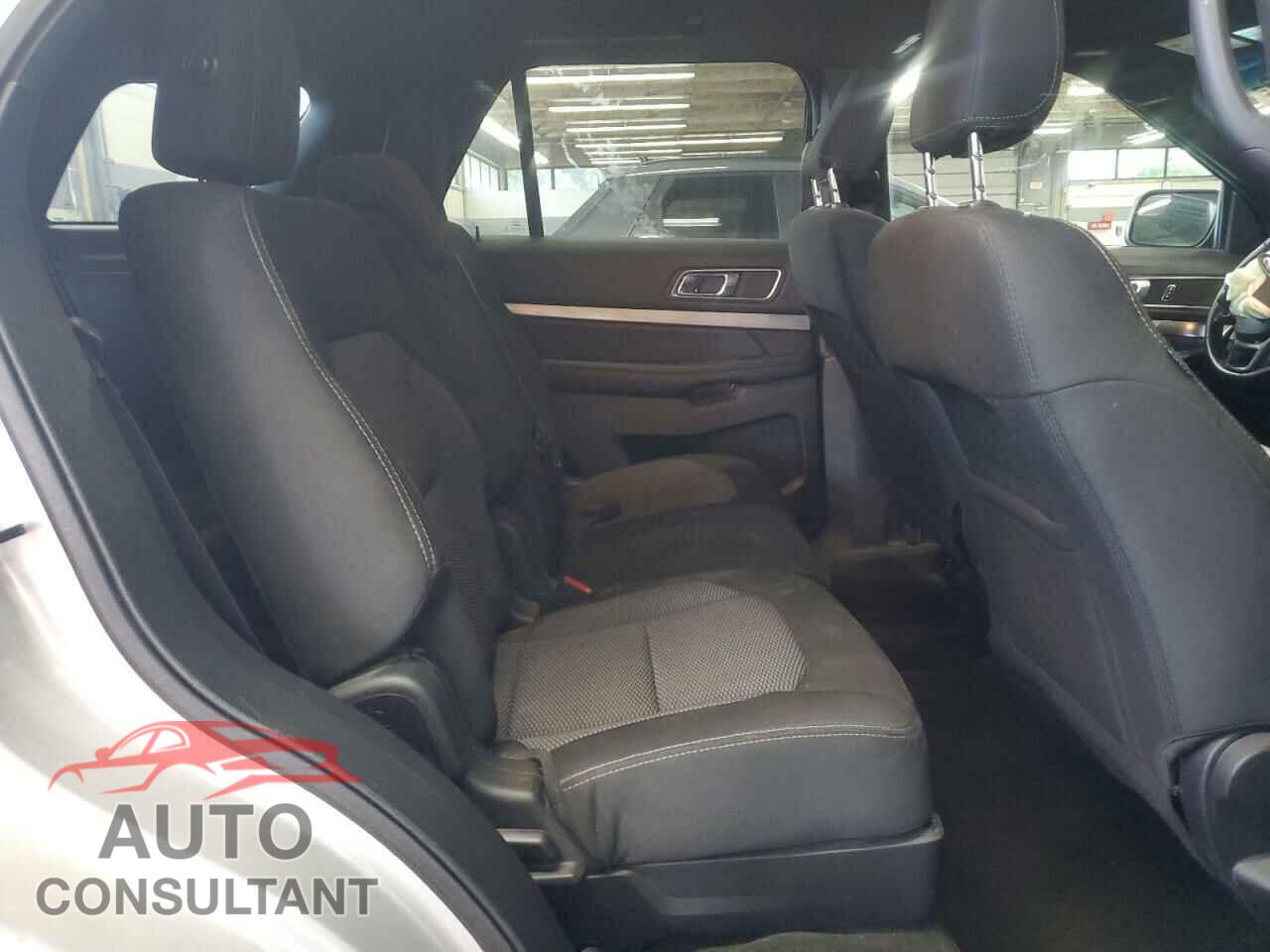 FORD EXPLORER 2018 - 1FM5K8D80JGA30893
