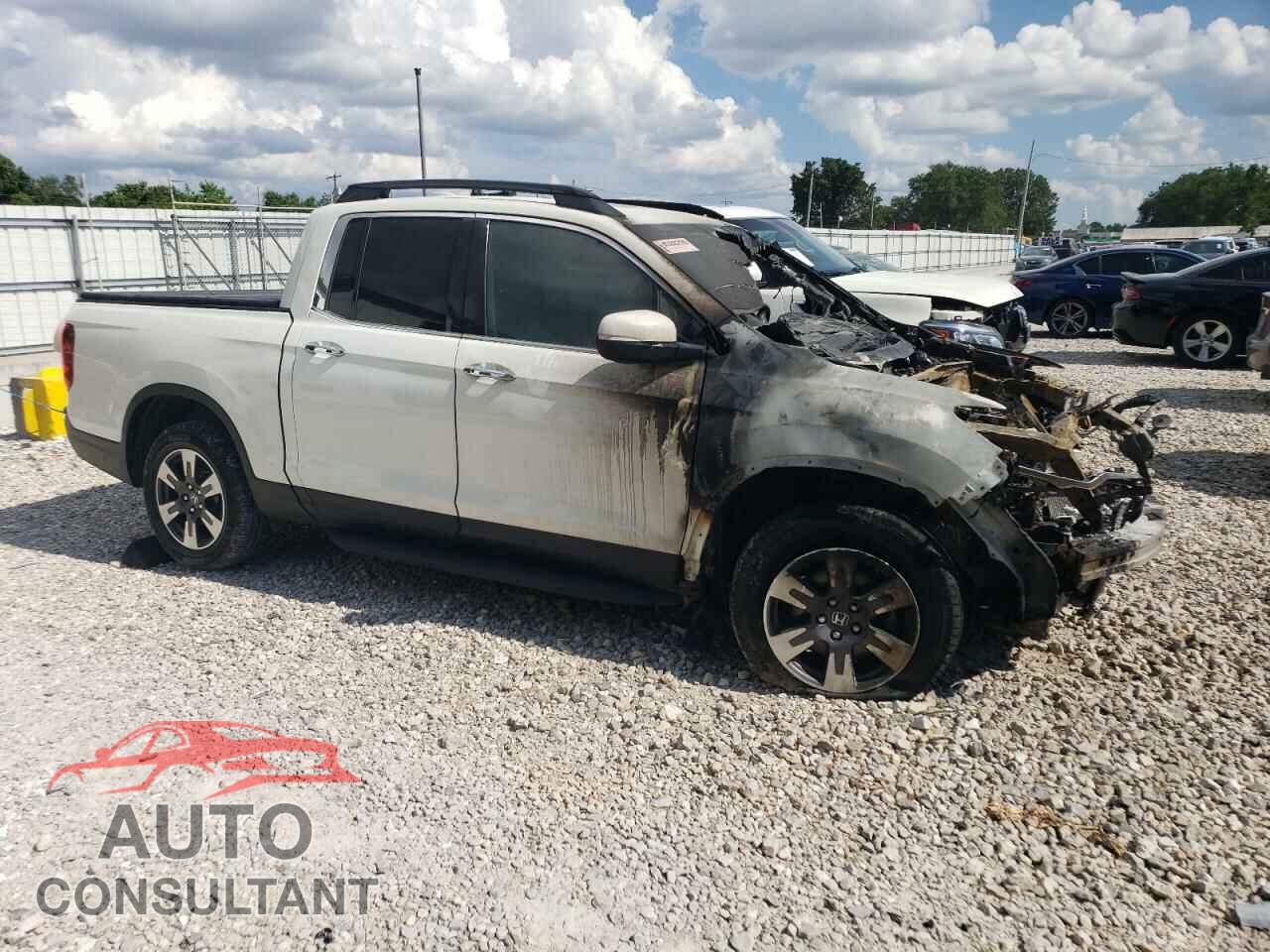 HONDA RIDGELINE 2017 - 5FPYK3F76HB014444