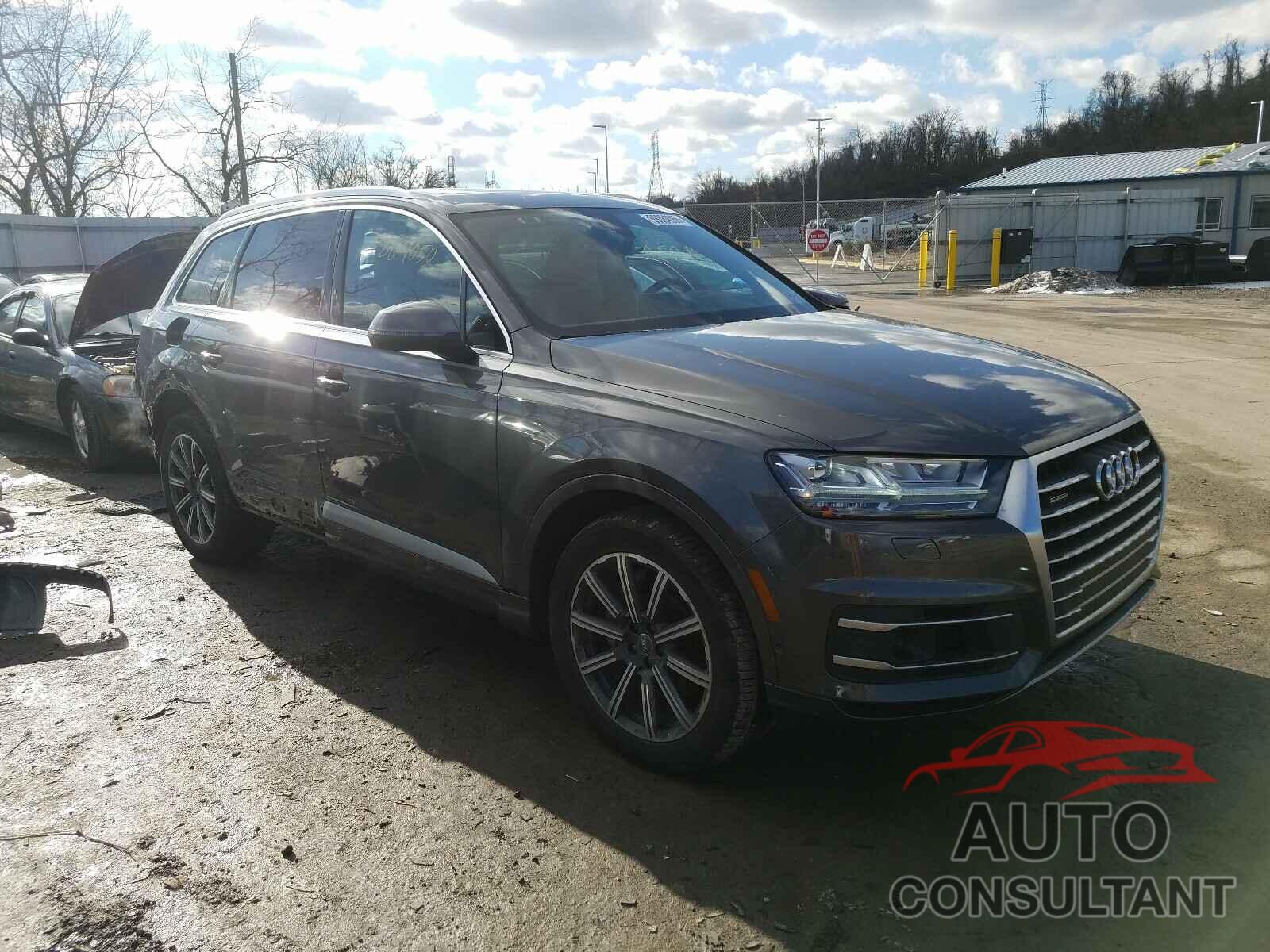 AUDI Q7 2019 - WA1VAAF70KD028111