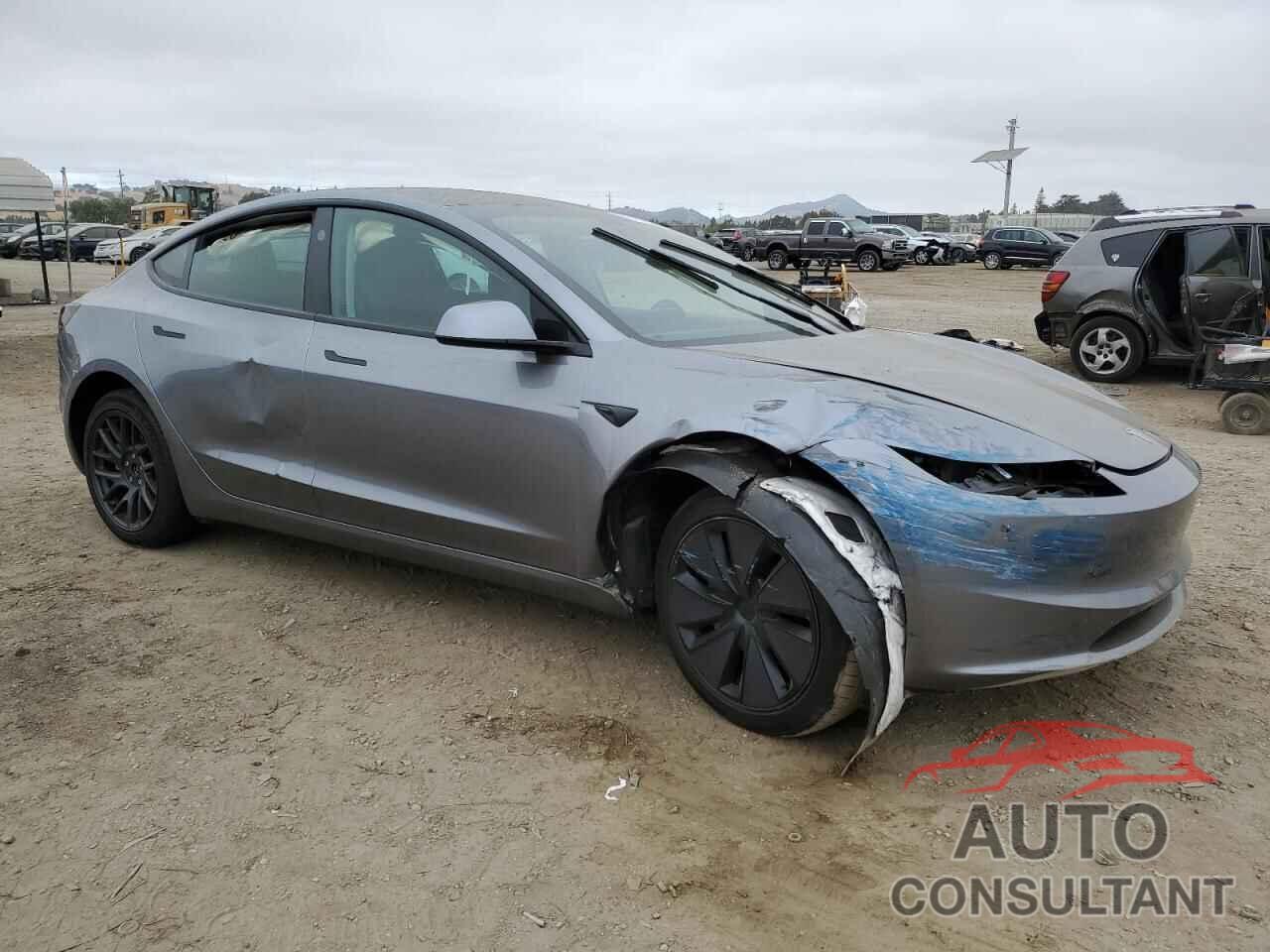 TESLA MODEL 3 2025 - 5YJ3E1EAXSF949307