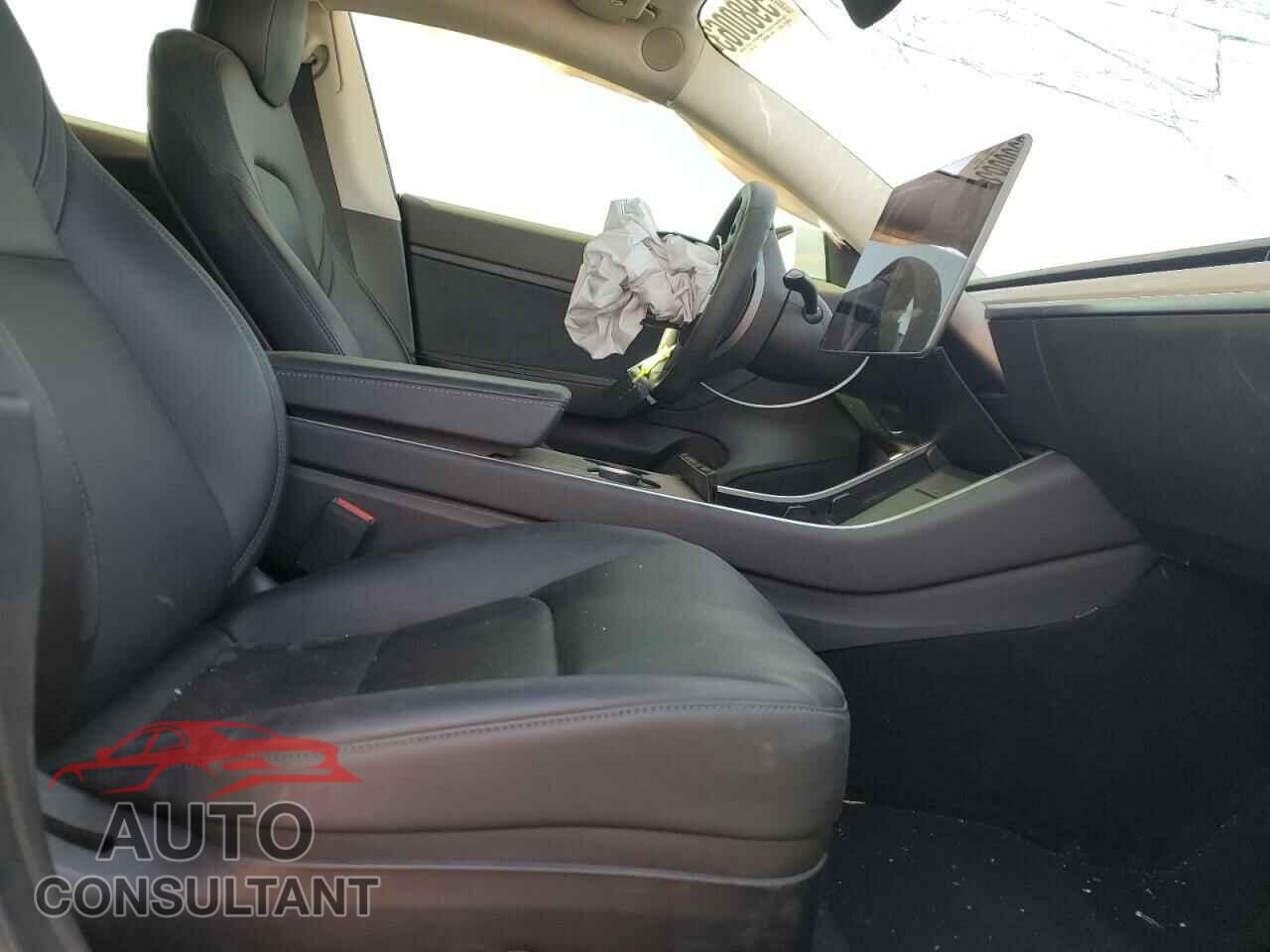 TESLA MODEL 3 2020 - 5YJ3E1EA4LF614786