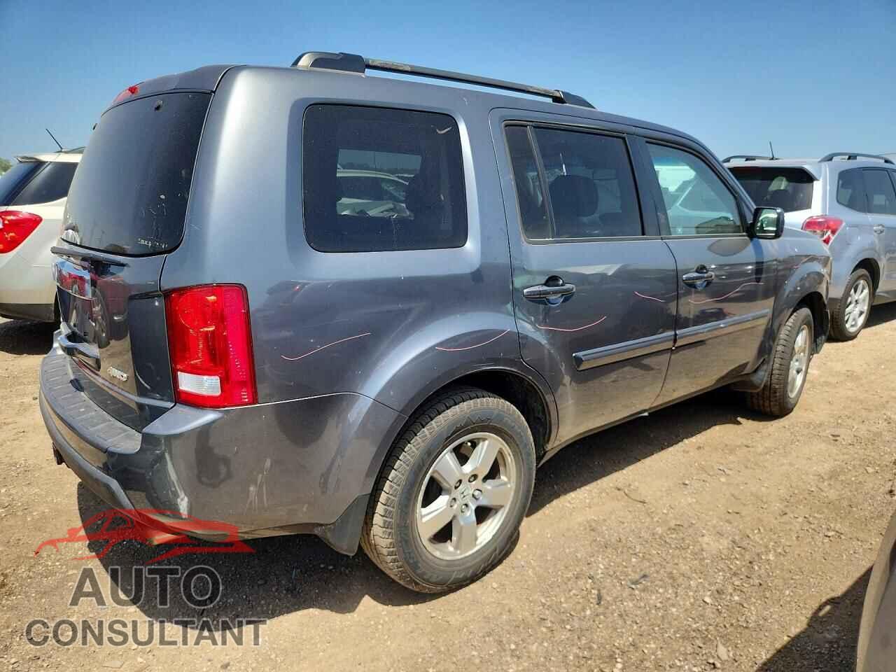 HONDA PILOT 2011 - 5FNYF4H52BB036219