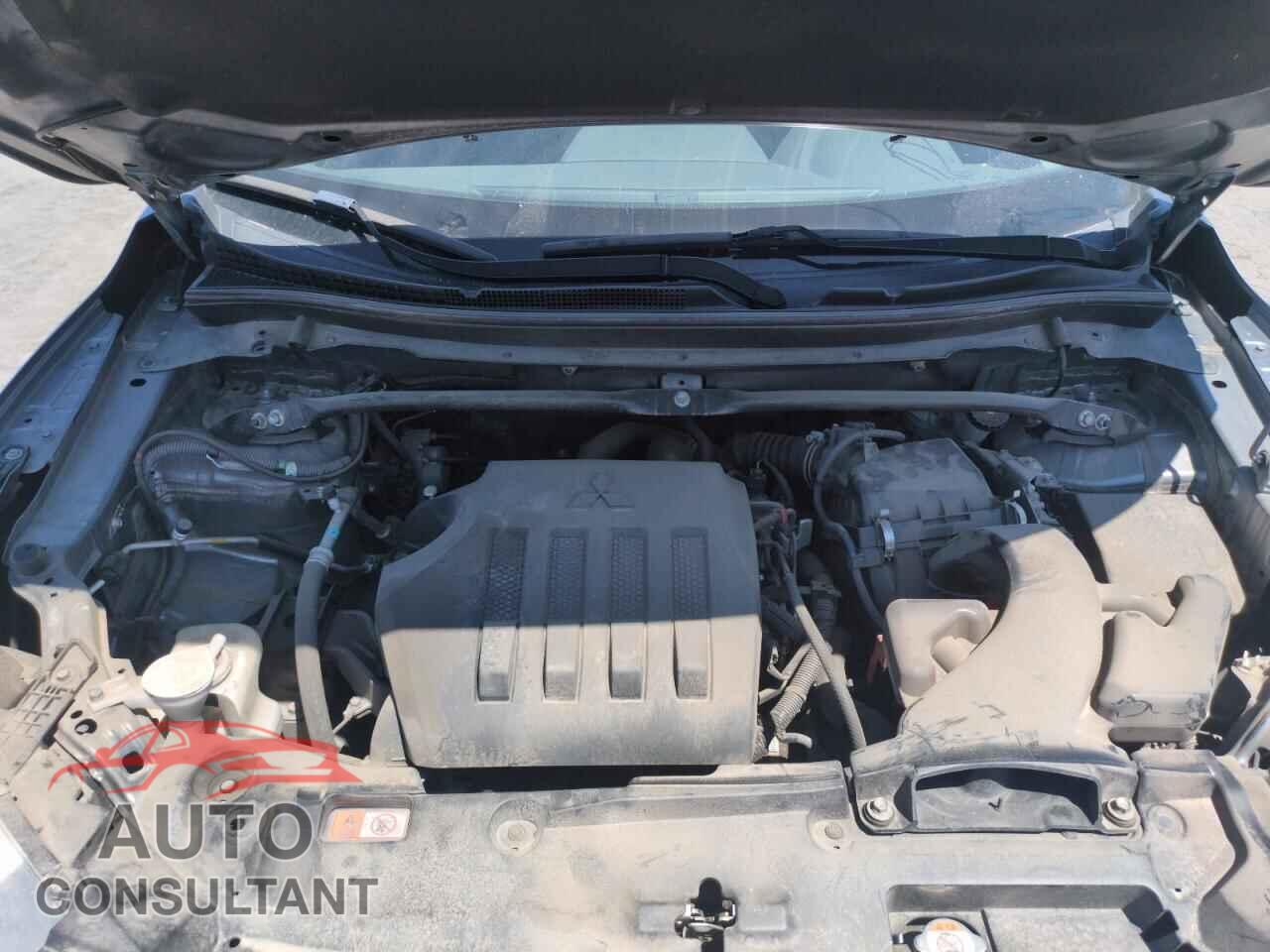 MITSUBISHI ECLIPSE 2019 - JA4AS3AA5KZ013942