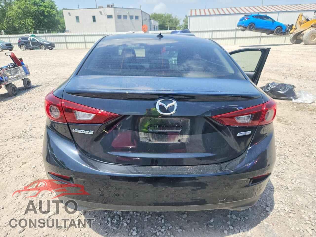 MAZDA 3 2017 - 3MZBN1V79HM104076