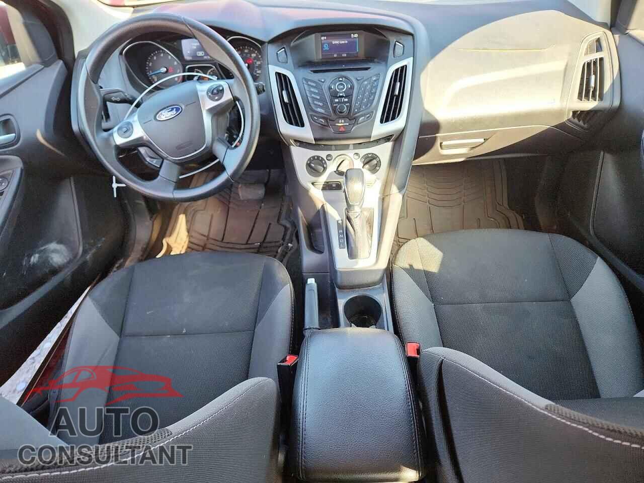 FORD FOCUS 2014 - 1FADP3K28EL377703