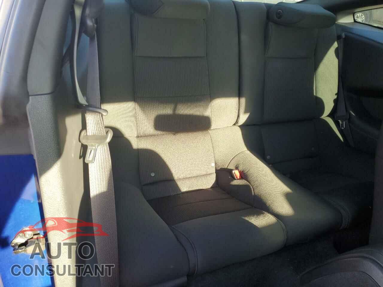 FORD MUSTANG 2014 - 1ZVBP8CF4E5325986