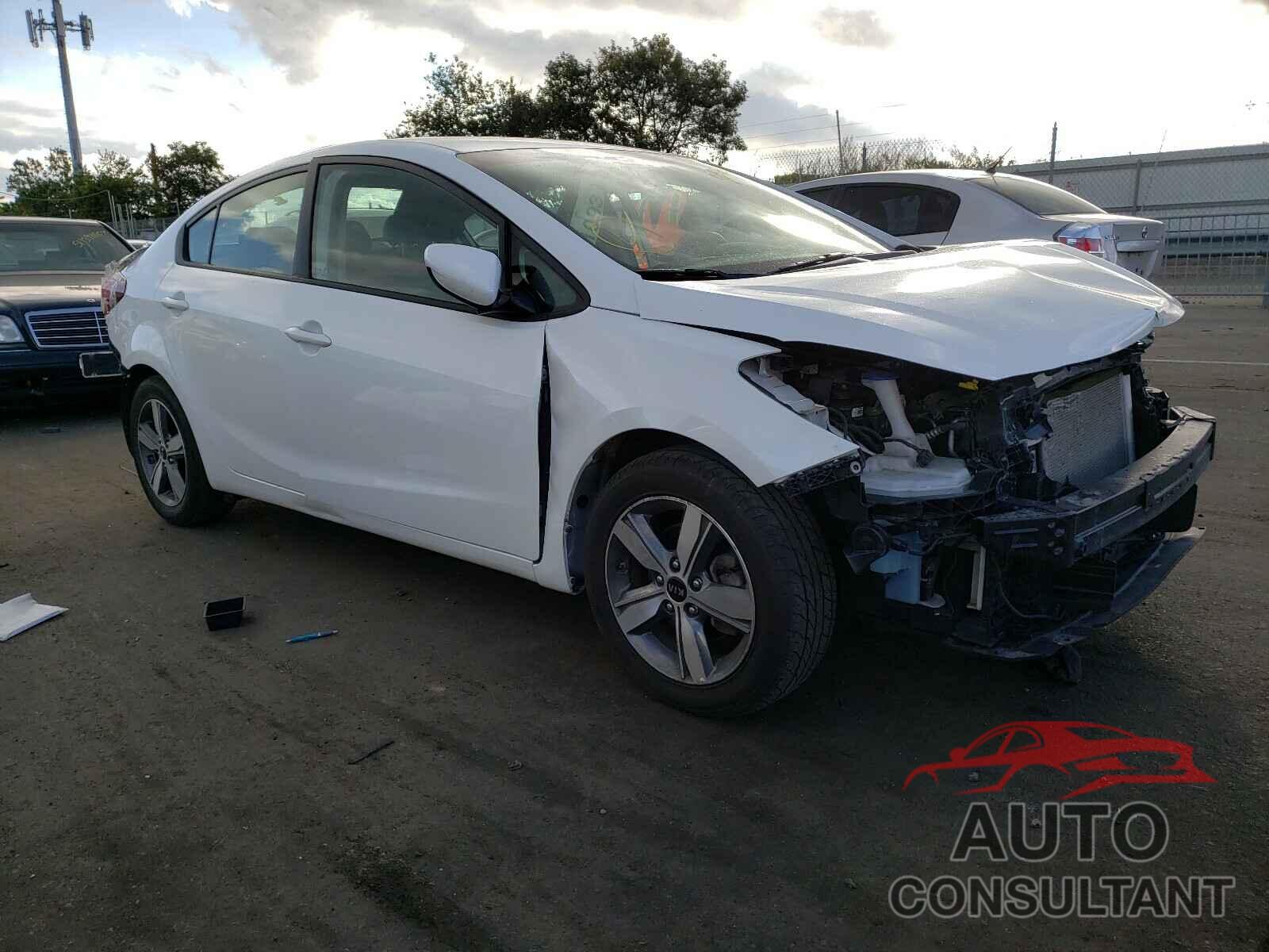 KIA FORTE 2018 - 3KPFL4A79JE171147