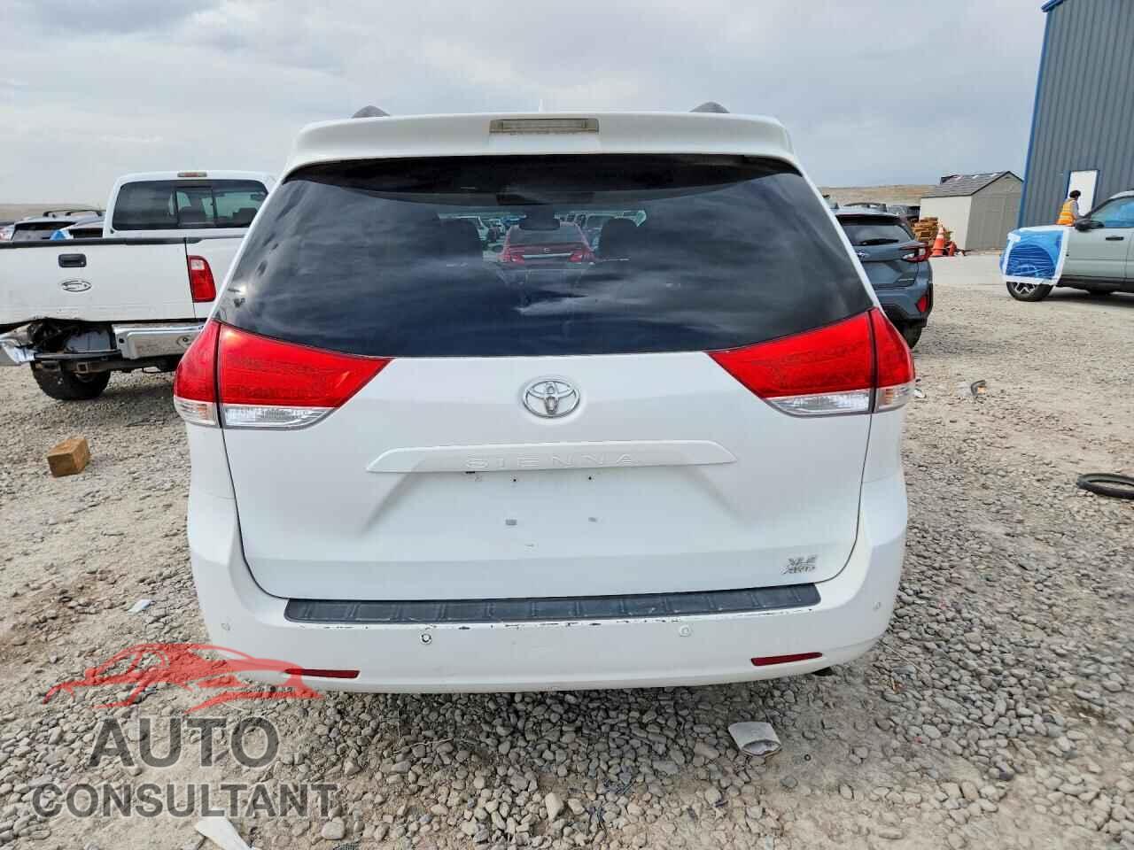 TOYOTA All Models 2011 - 5TDDK3DC9BS023973