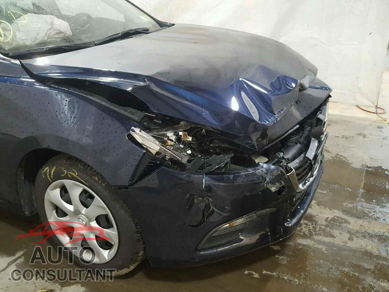 MAZDA 3 2017 - 3MZBN1U76HM135884