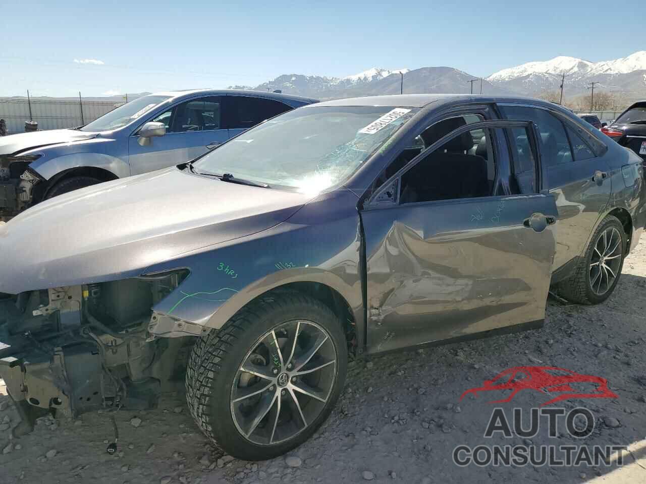 TOYOTA CAMRY 2015 - 4T1BF1FK3FU034002