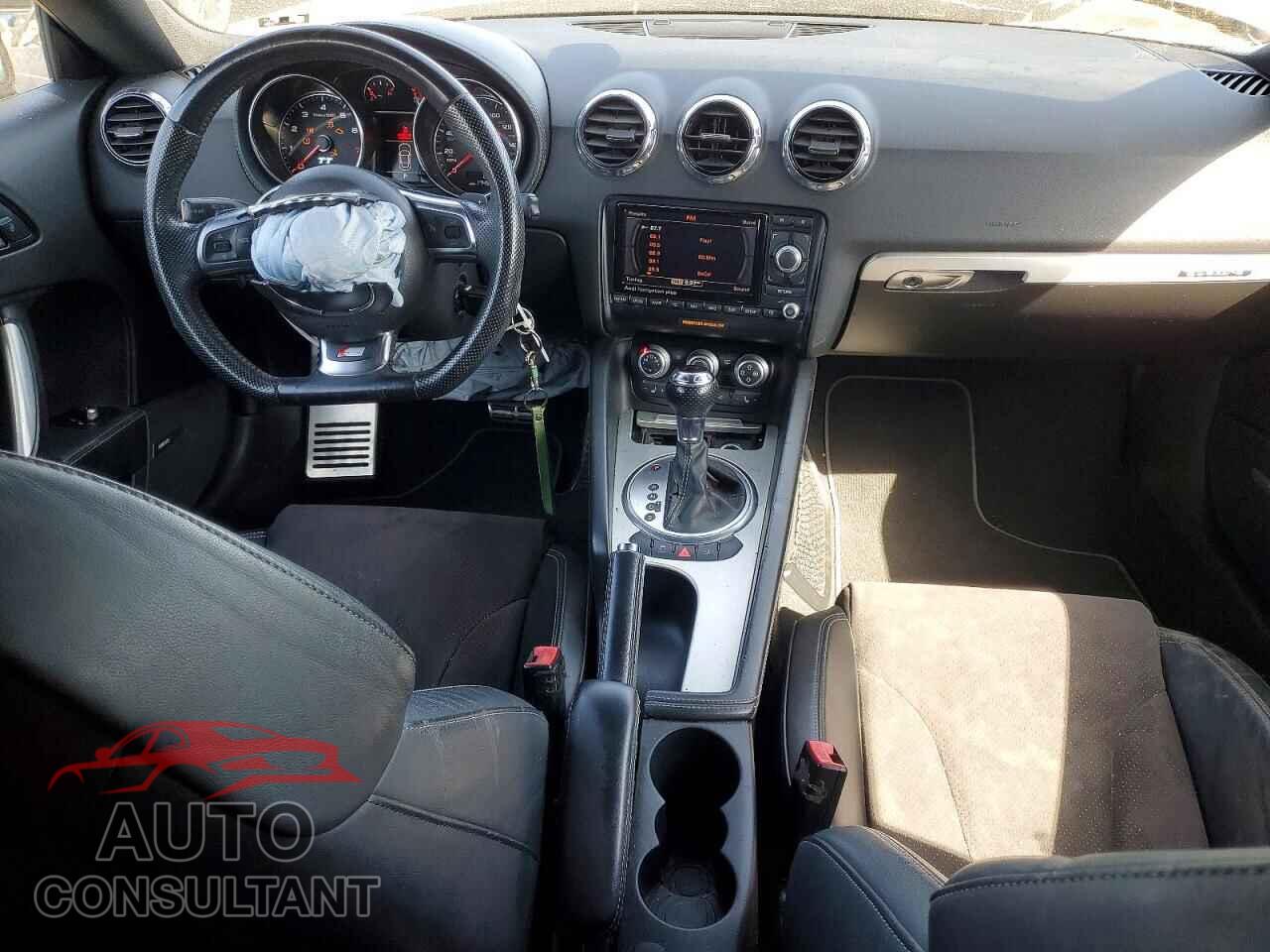 AUDI TT 2014 - TRUBFAFK9E1008241