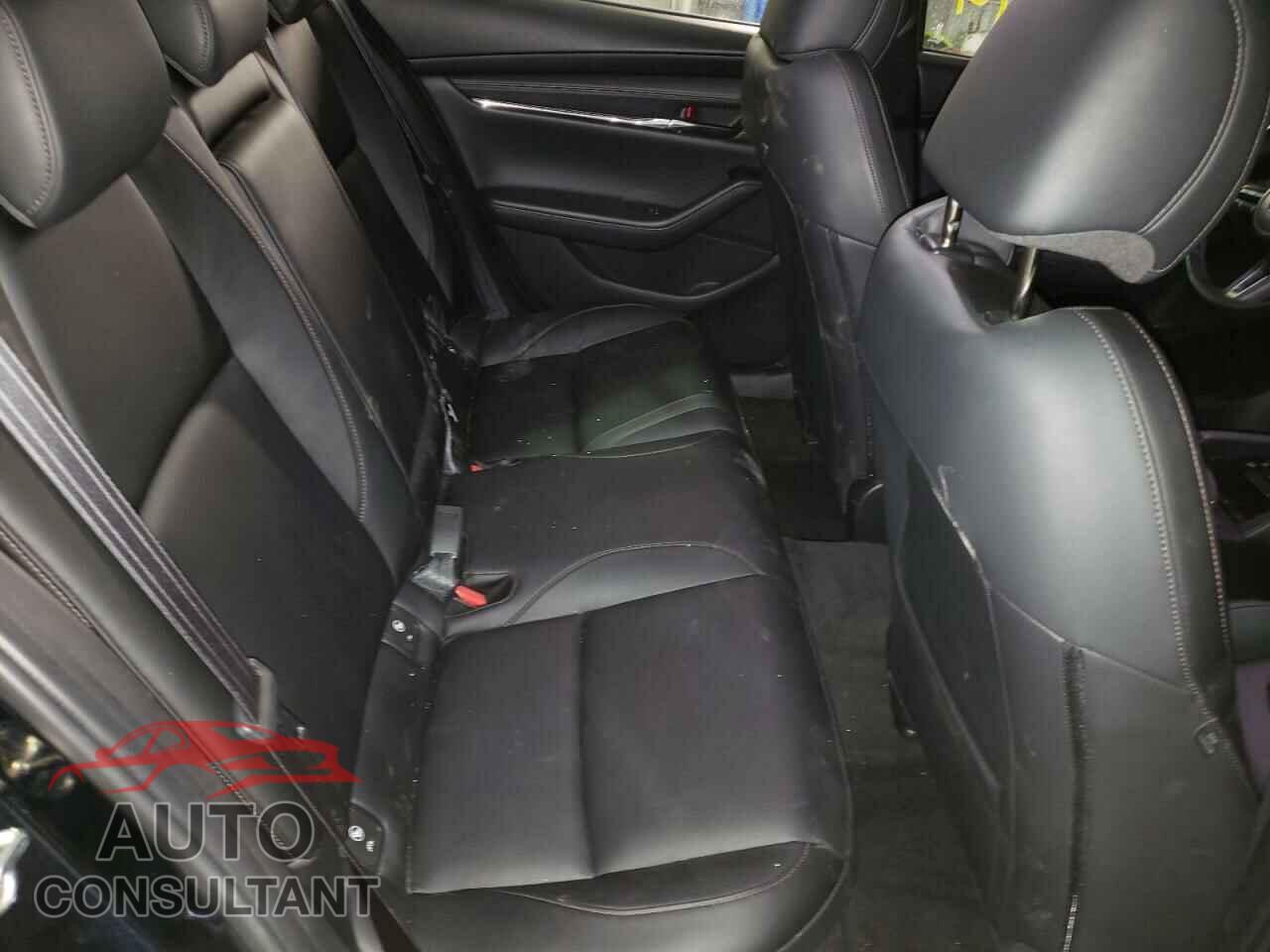 MAZDA 3 2019 - JM1BPBAM6K1131478