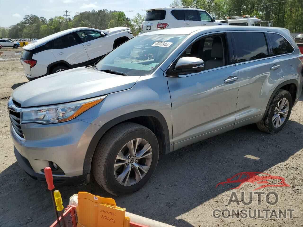 TOYOTA HIGHLANDER 2016 - 5TDZKRFHXGS123041