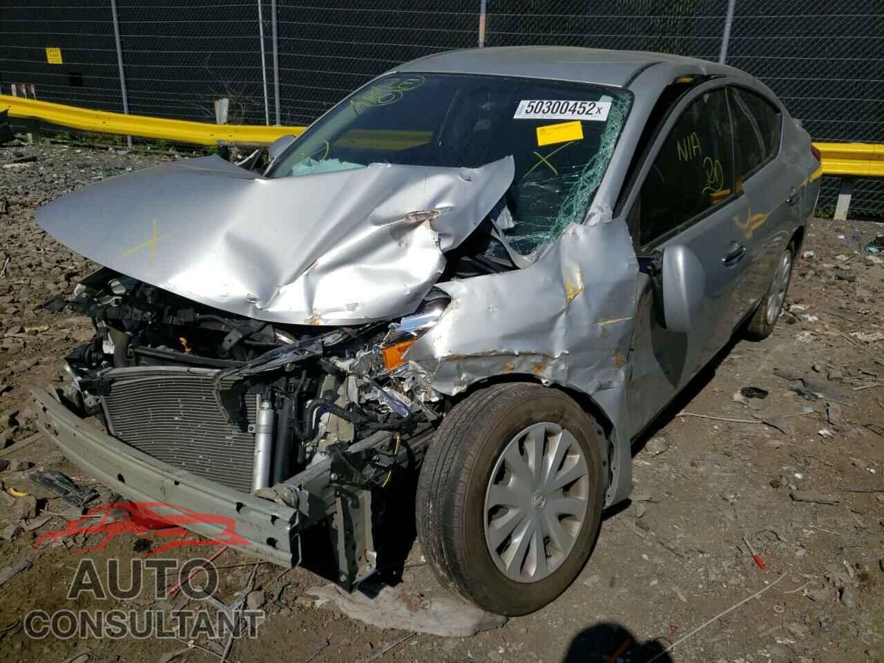 NISSAN VERSA 2019 - 3N1CN7AP3KL828460