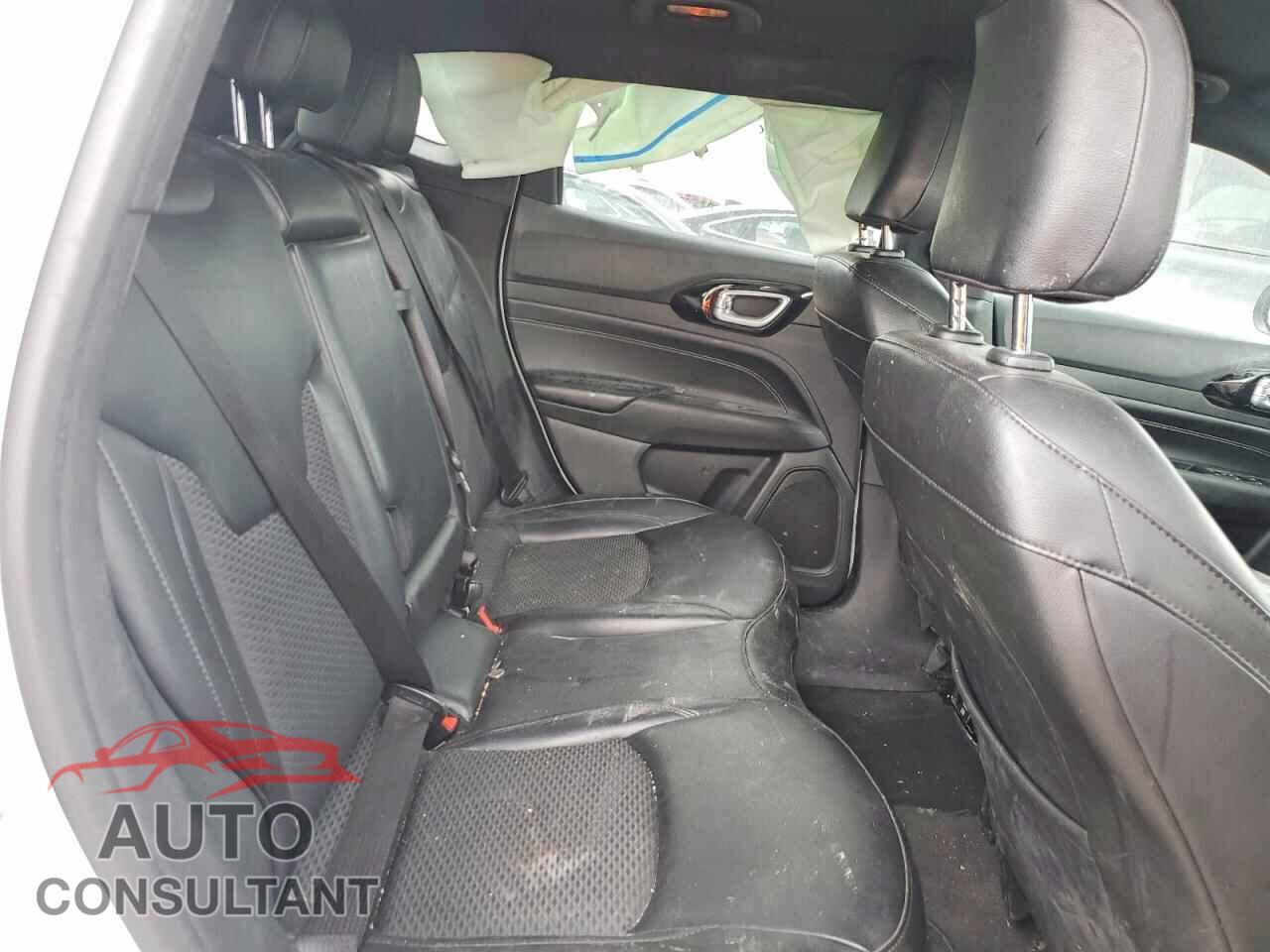 JEEP COMPASS 2022 - 3C4NJCBB2NT234430