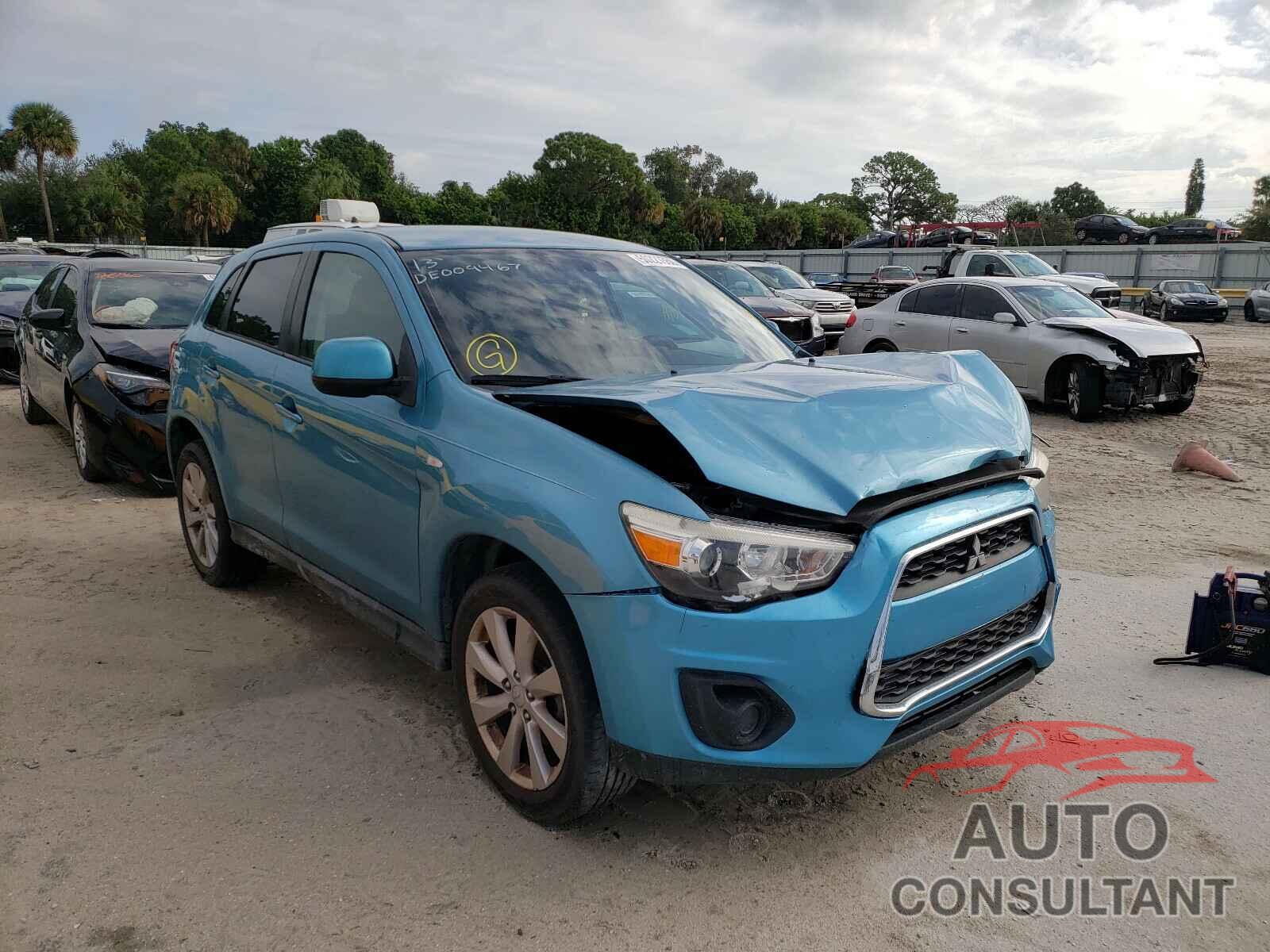 MITSUBISHI OUTLANDER 2013 - 4A4AP3AU8DE009467