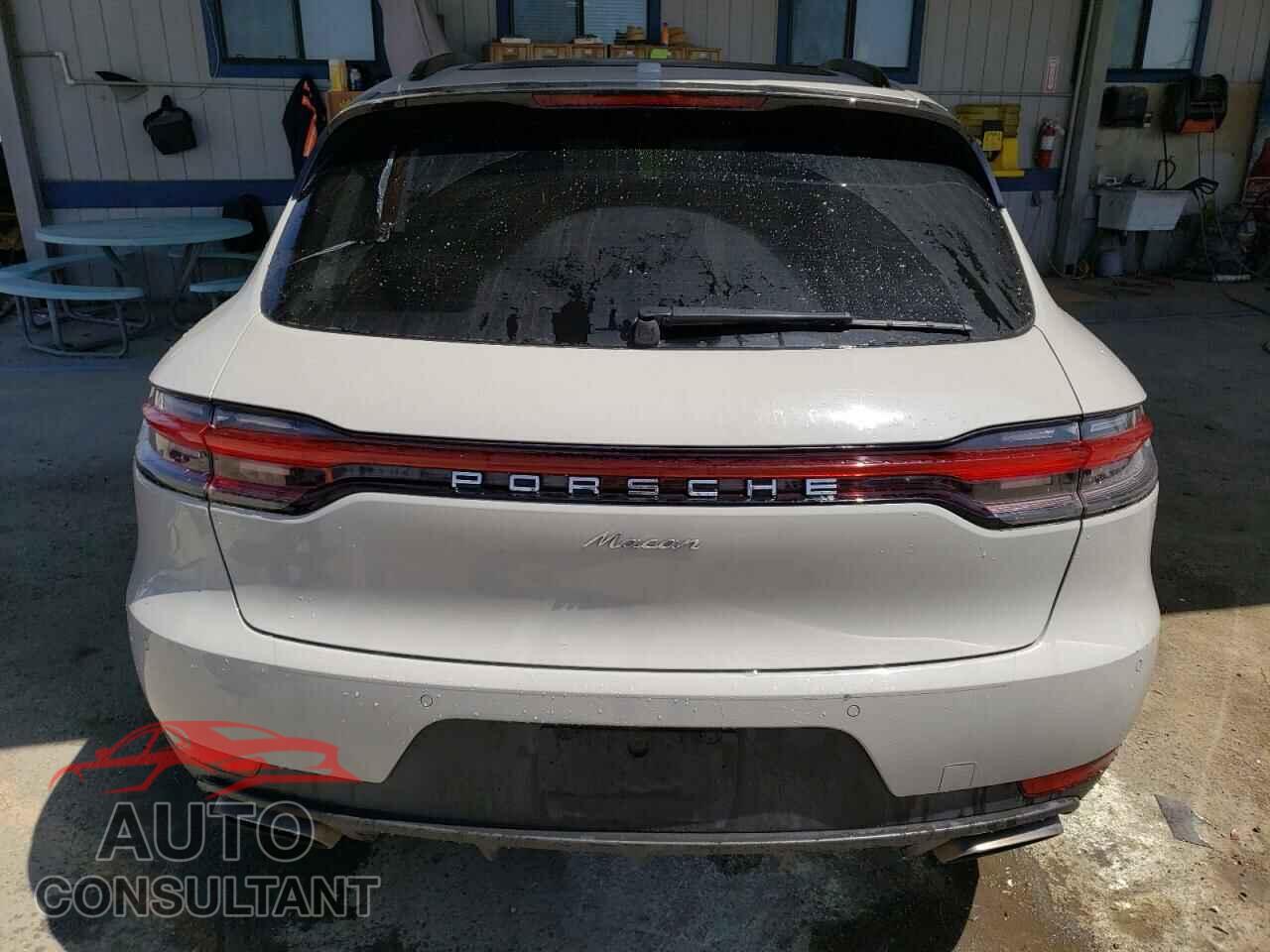 PORSCHE MACAN 2021 - WP1AA2A59MLB13696