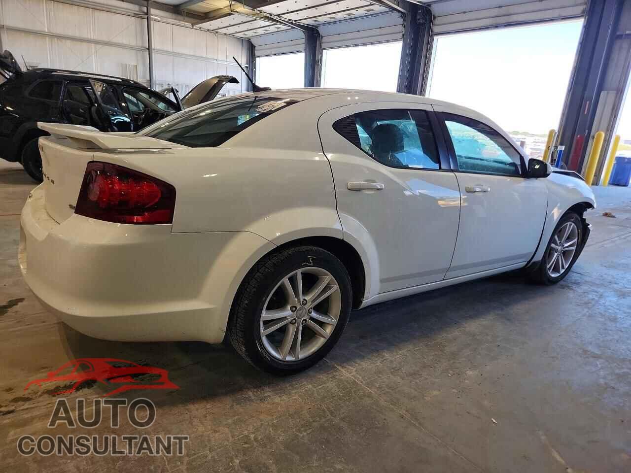 DODGE AVENGER 2013 - 1C3CDZCB1DN594582
