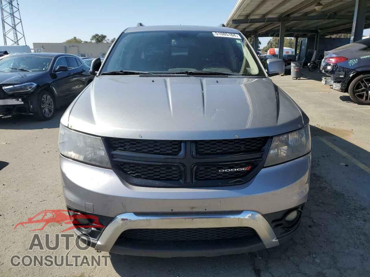 DODGE JOURNEY 2017 - 3C4PDCGGXHT507557