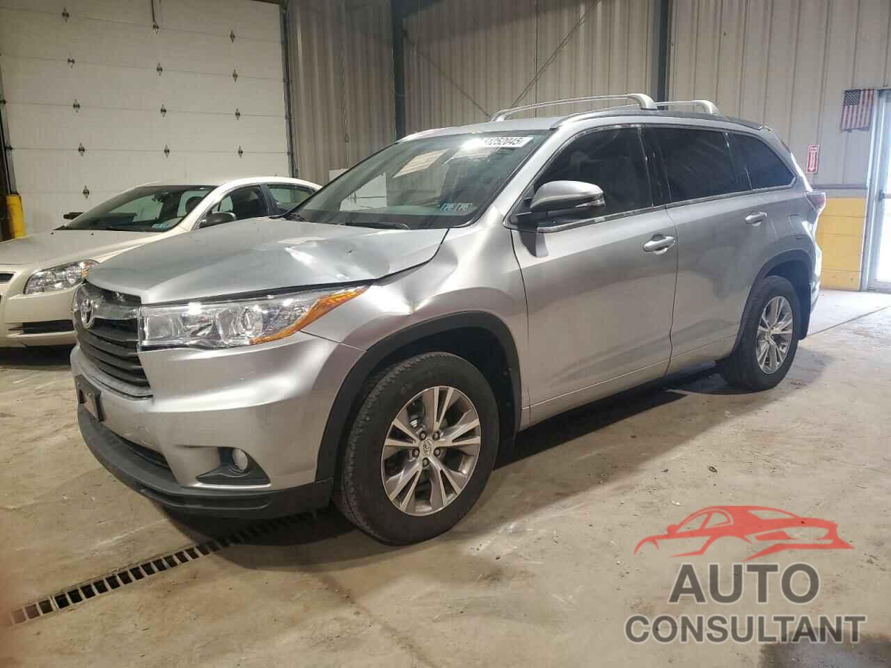 TOYOTA HIGHLANDER 2015 - 5TDJKRFH4FS176023