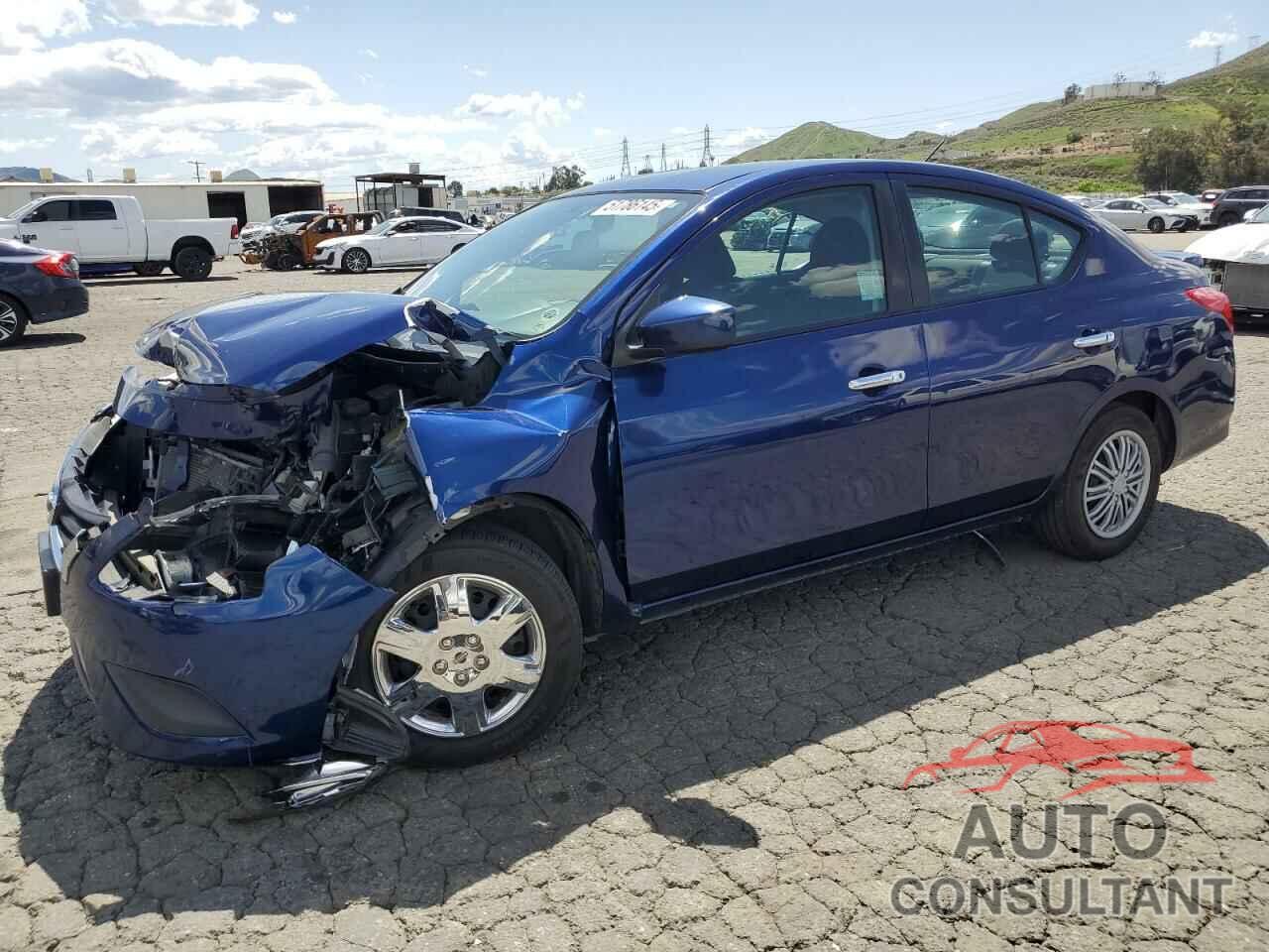 NISSAN VERSA 2018 - 3N1CN7AP9JL804923