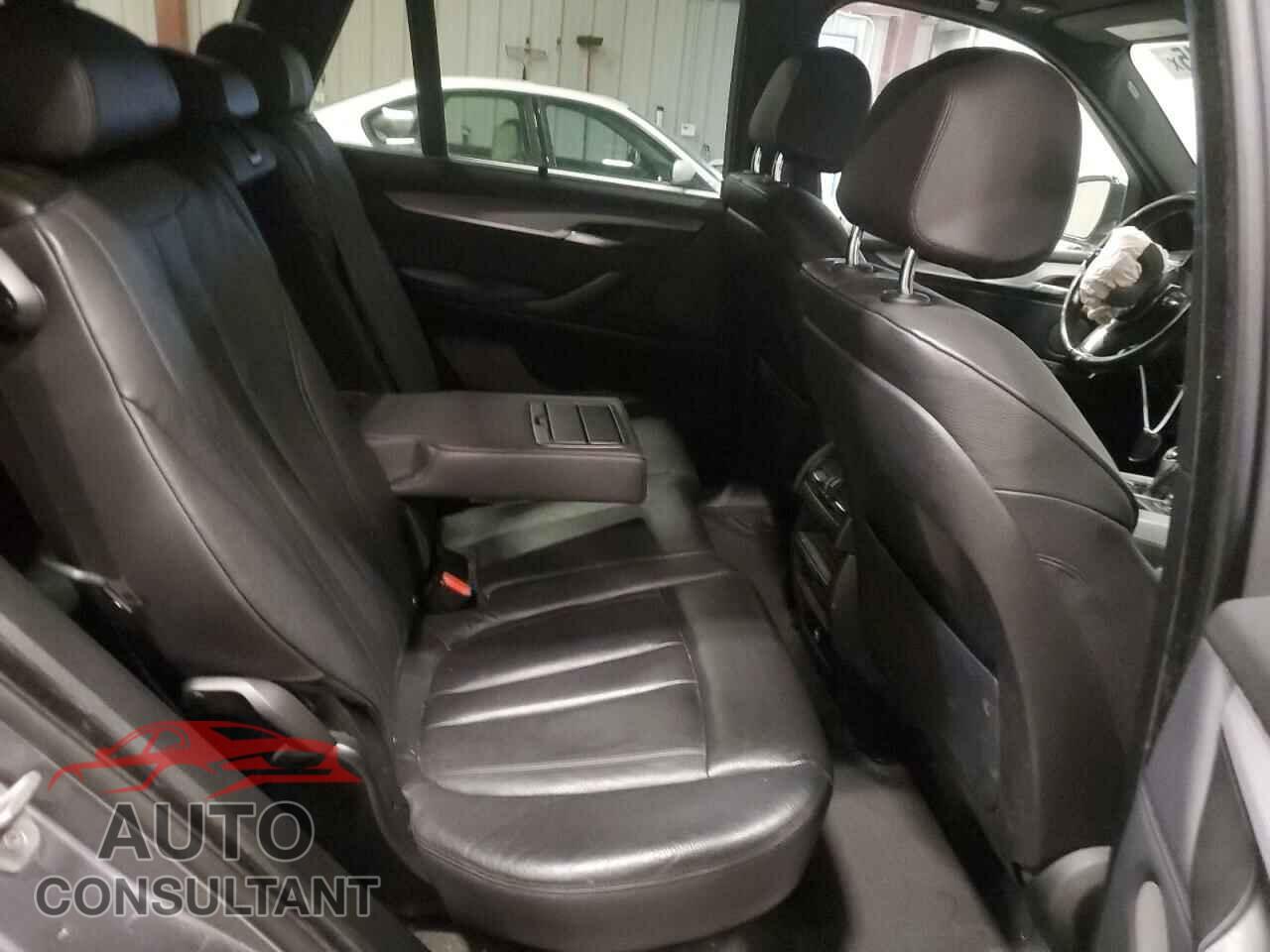 BMW X5 2014 - 5UXKR0C59E0H25711