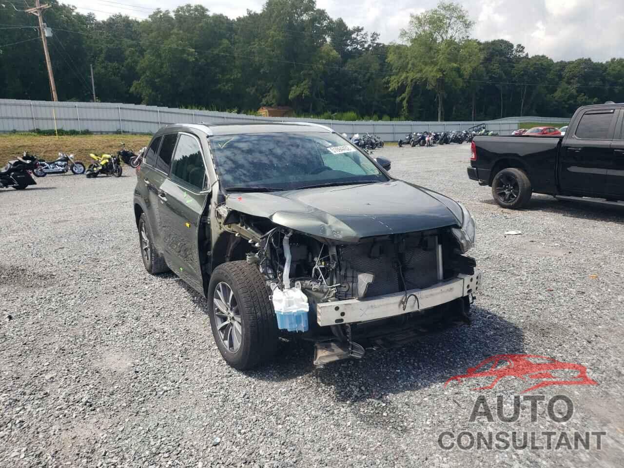 TOYOTA HIGHLANDER 2018 - 5TDKZRFH9JS280127