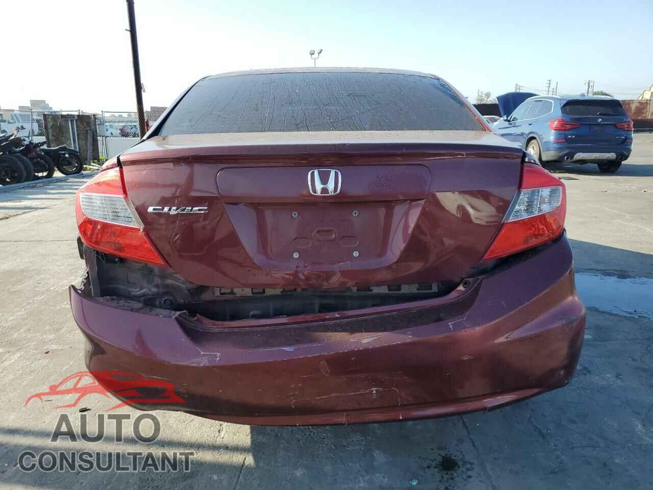 HONDA CIVIC 2012 - 2HGFB2F57CH512603