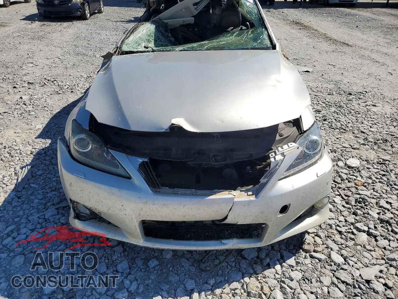 LEXUS IS 2012 - JTHFF2C24C2522400