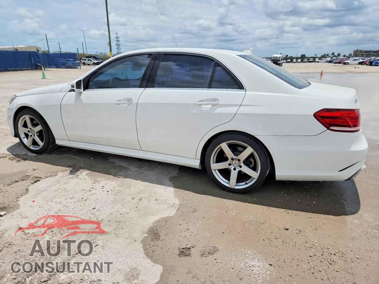 MERCEDES-BENZ E-CLASS 2015 - WDDHF5KB7FB120748