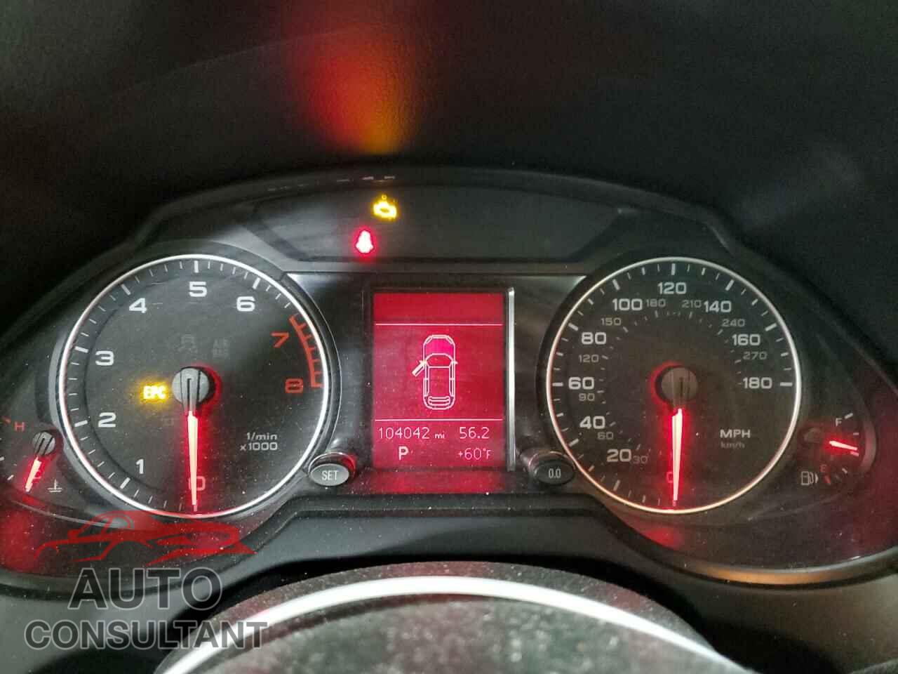 AUDI Q5 2011 - WA1CFAFP2BA010543