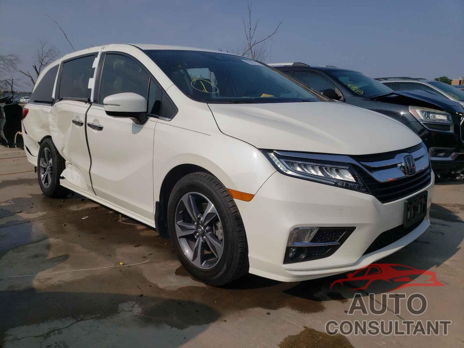 HONDA ODYSSEY 2018 - 5FNRL6H84JB039382