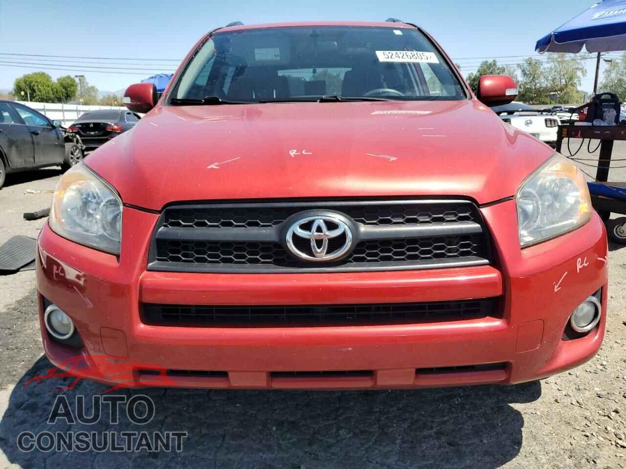 TOYOTA RAV4 2012 - JTMWF4DV2C5043977