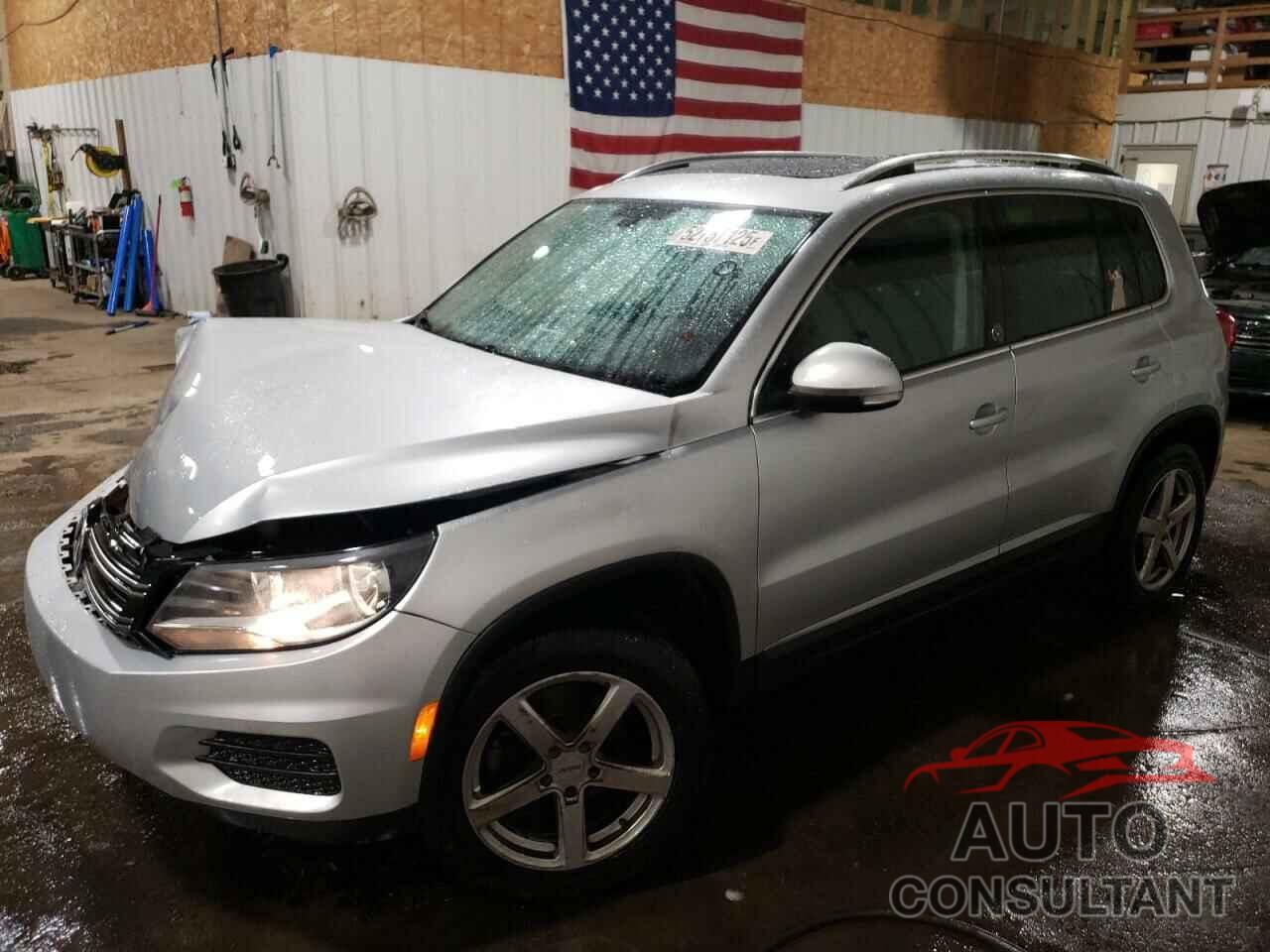 VOLKSWAGEN TIGUAN 2017 - WVGSV7AXXHK011677