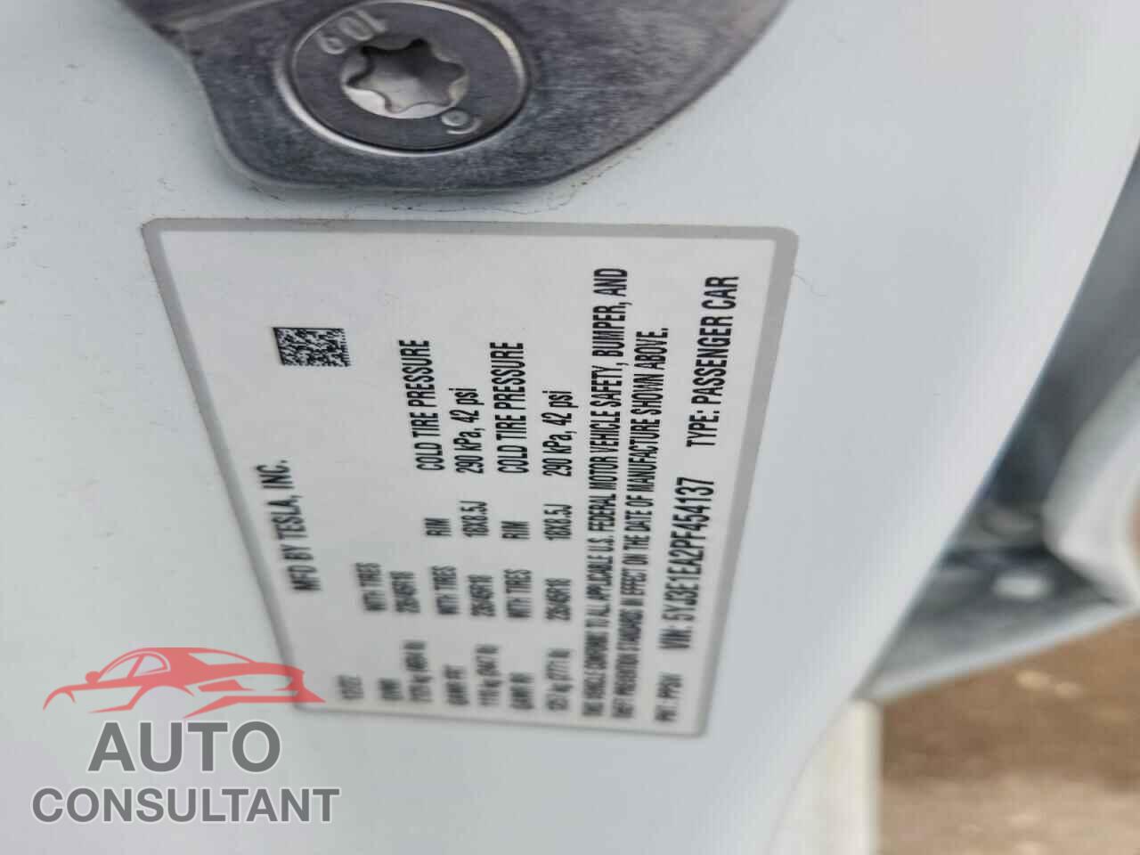 TESLA MODEL 3 2023 - 5YJ3E1EA2PF454137