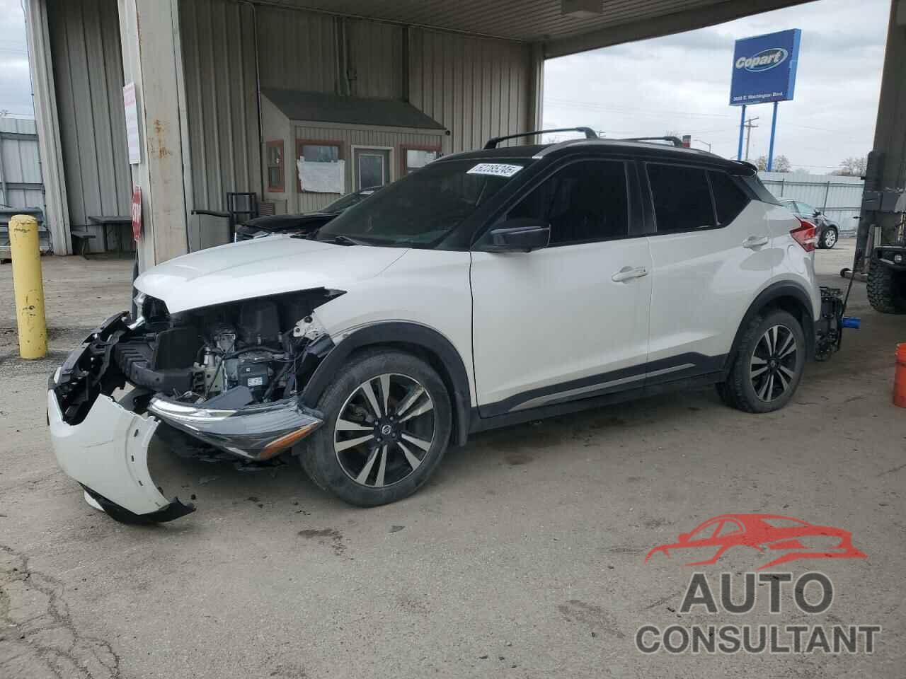 NISSAN KICKS 2018 - 3N1CP5CU4JL526384