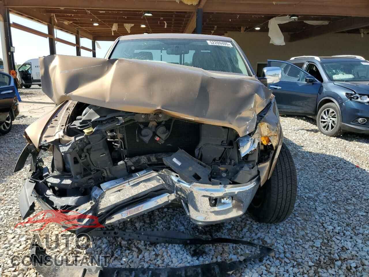 DODGE RAM 1500 2012 - 1C6RD6NT9CS232971