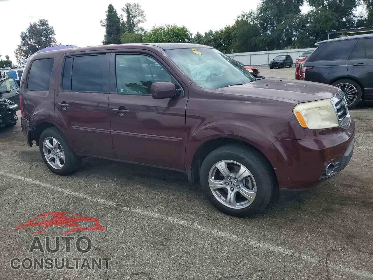 HONDA PILOT 2013 - 5FNYF3H49DB039591