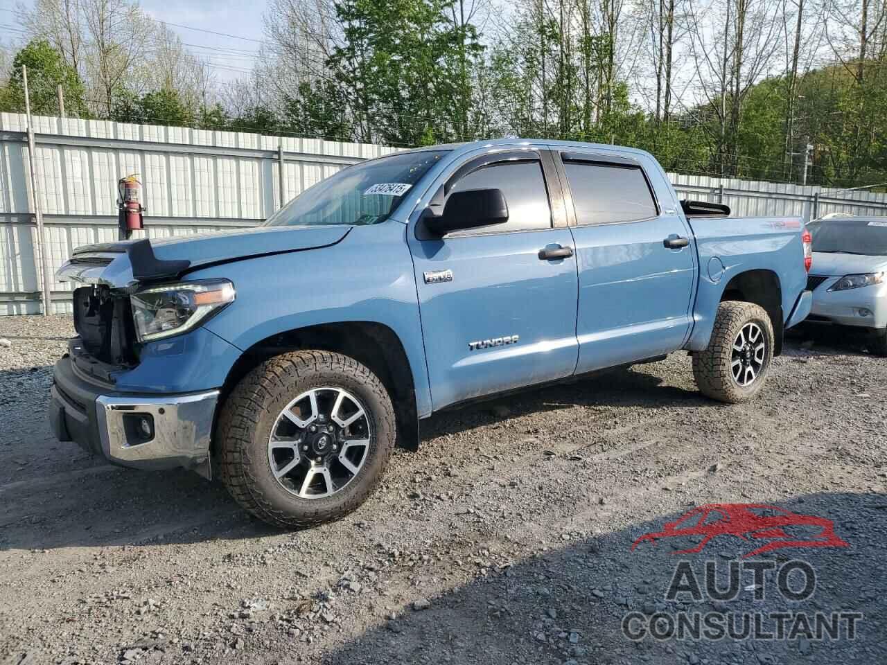 TOYOTA TUNDRA 2020 - 5TFDY5F15LX895682
