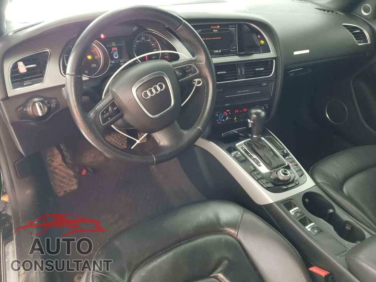 AUDI A5 2011 - WAULFAFH3BN009809
