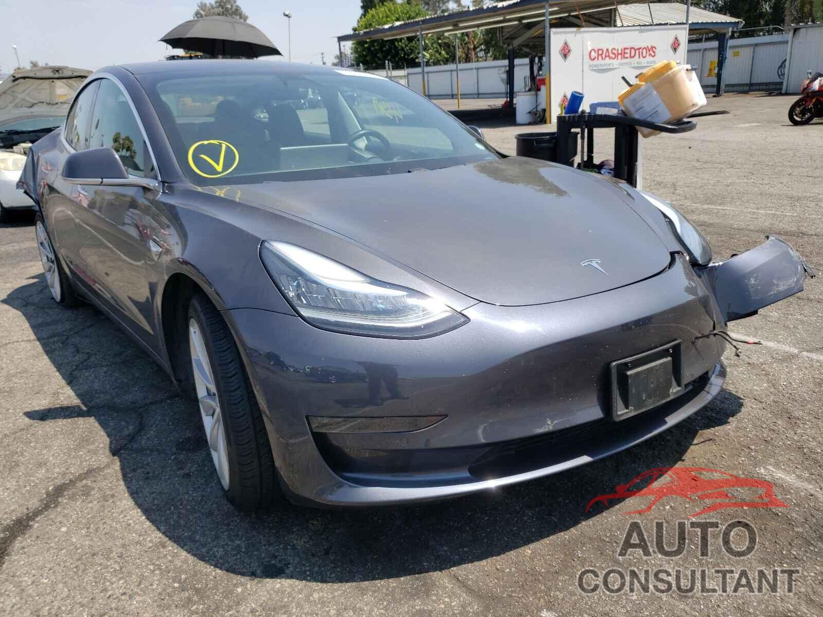 TESLA MODEL 3 2018 - 5YJ3E1EB7JF132786