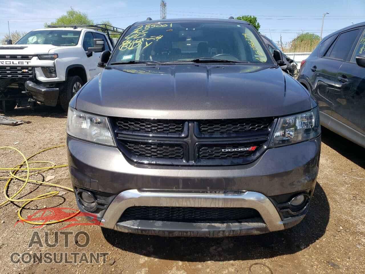 DODGE JOURNEY 2017 - 3C4PDCGB3HT682916