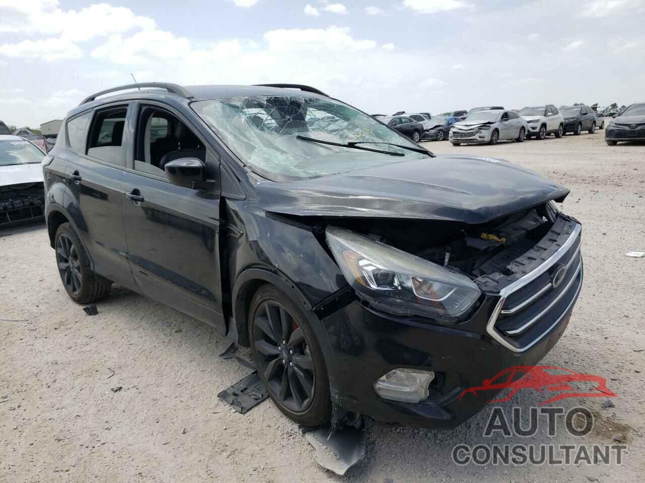 FORD ESCAPE 2018 - 1FMCU0GD2JUD58510