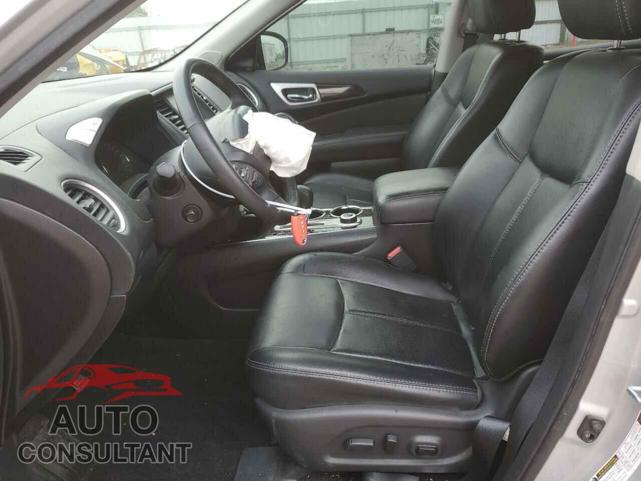 NISSAN PATHFINDER 2015 - 5N1AR2MM7FC608068