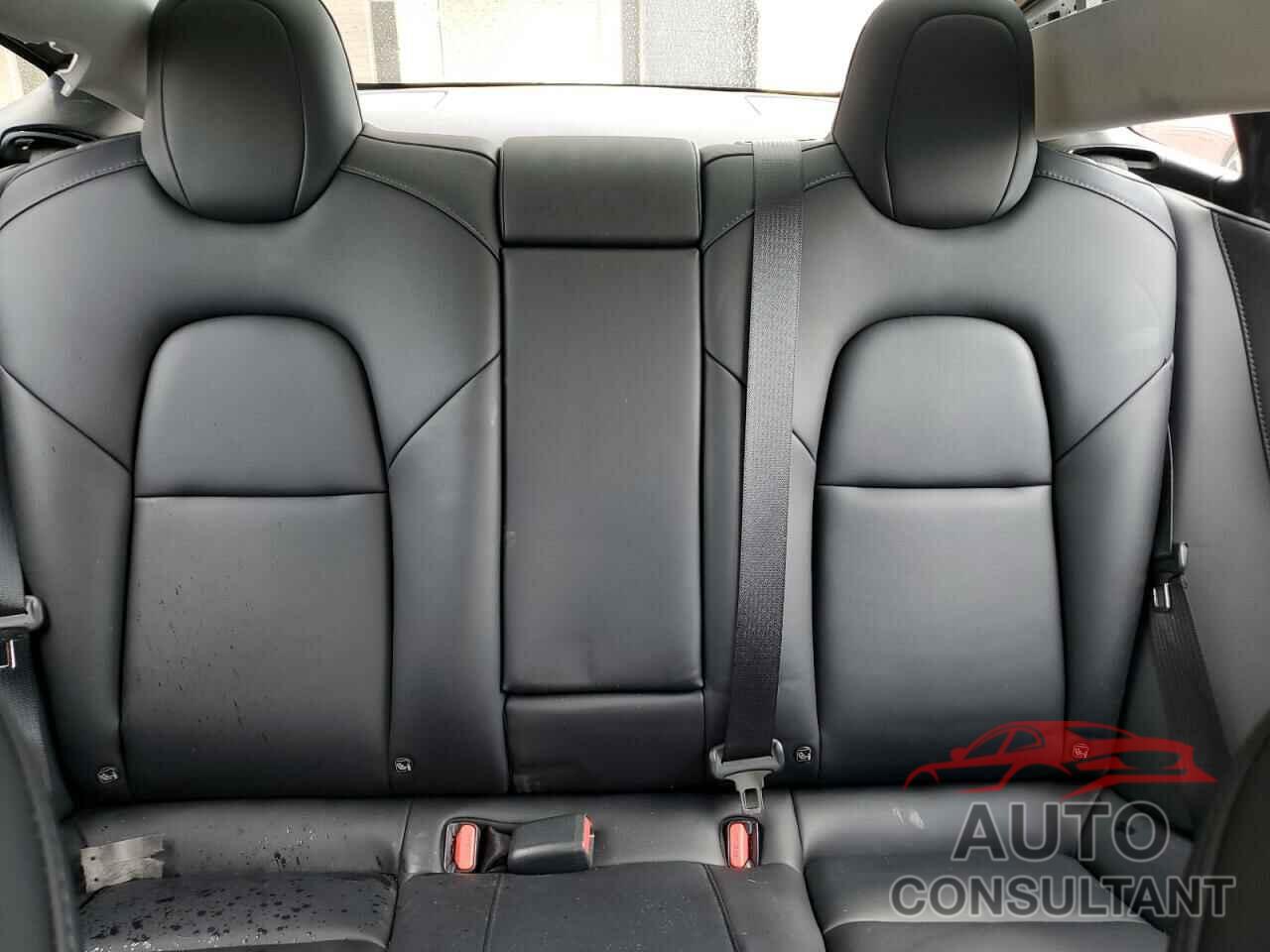 TESLA MODEL 3 2022 - 5YJ3E1EC7NF268284