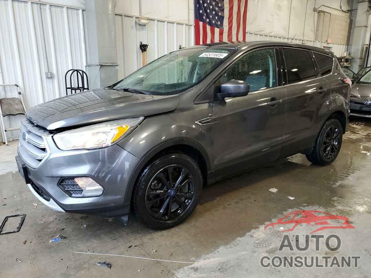 FORD ESCAPE 2017 - 1FMCU9GD4HUC54163