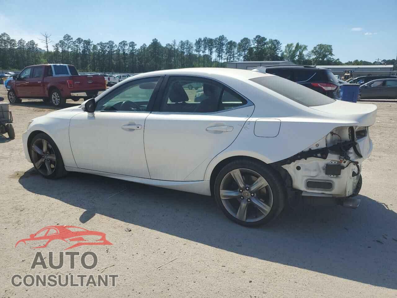 LEXUS IS 2014 - JTHBE1D29E5000664