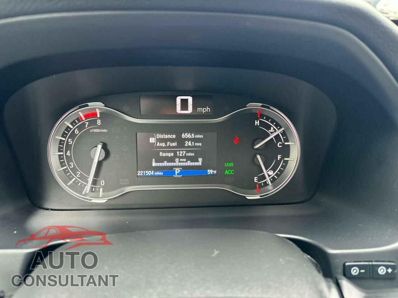 HONDA PILOT 2017 - 5FNYF6H99HB102465