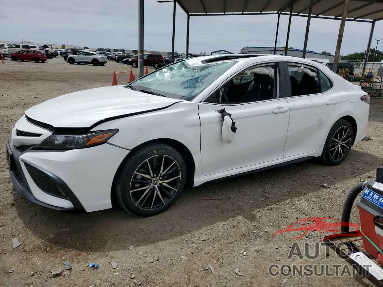 TOYOTA CAMRY 2022 - 4T1S31AK0NU578889