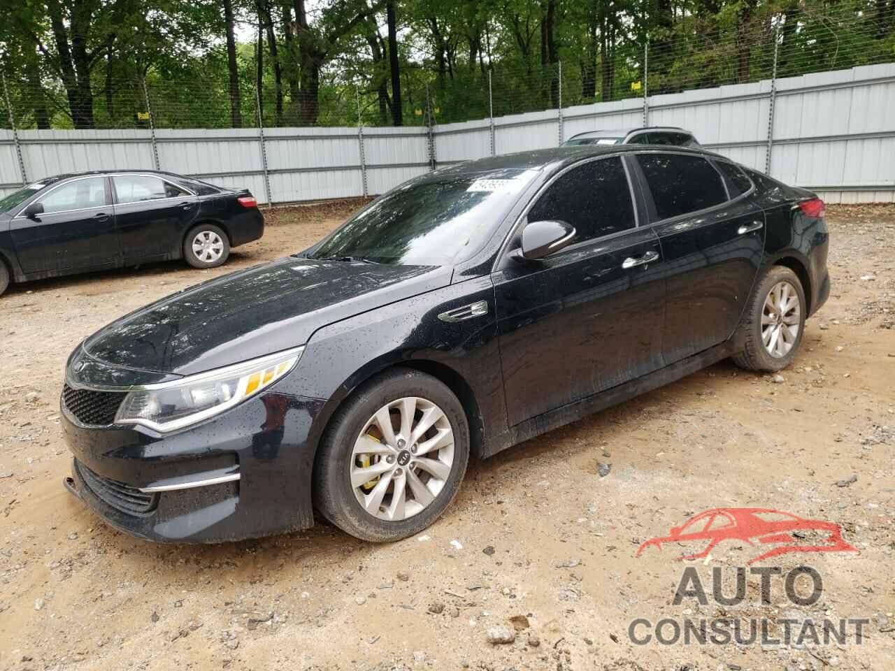 KIA OPTIMA 2018 - 5XXGT4L37JG258504